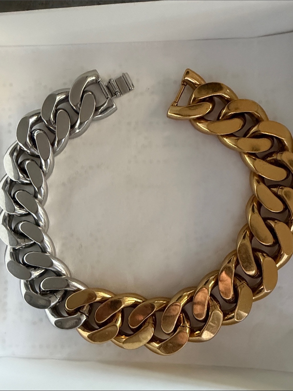 H&M X Stella McCartney Two-Tone Necklace - Picture 5 of 9